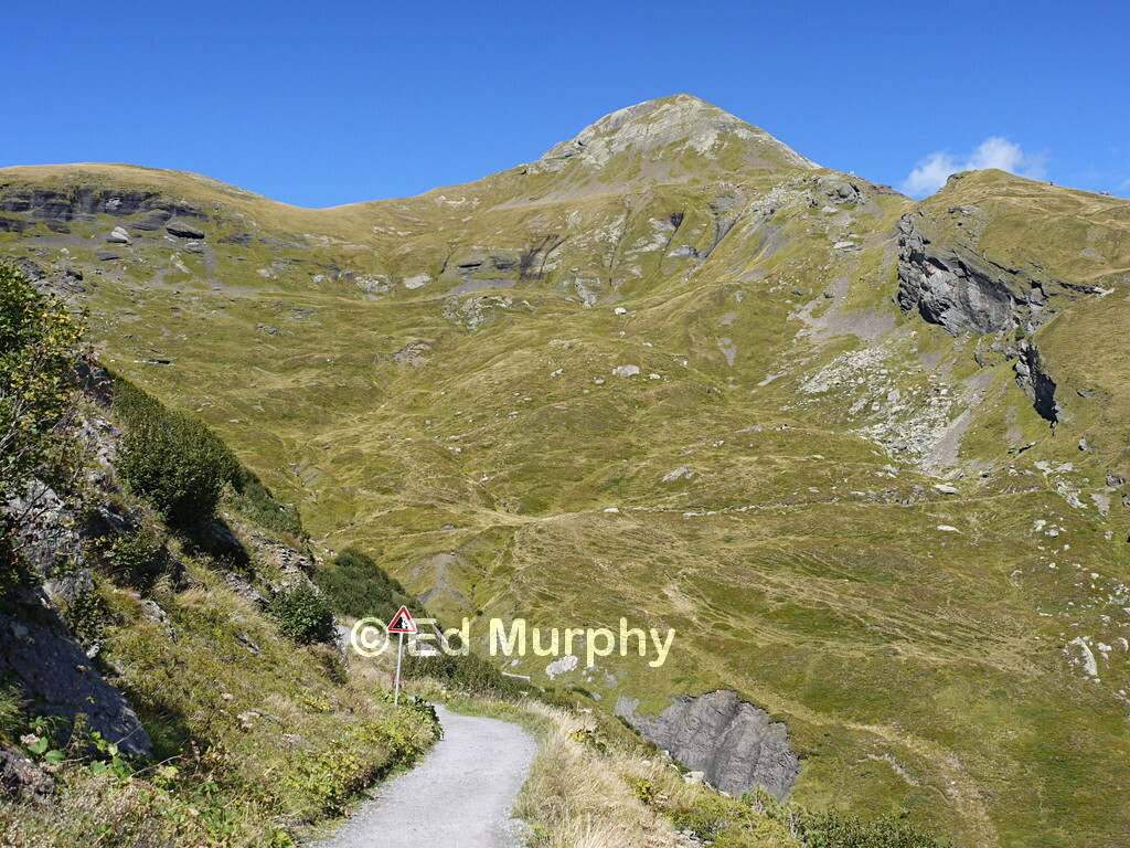 The Tschuggen summit from the Kleine Scheidegg - M&auml;nnlichen path