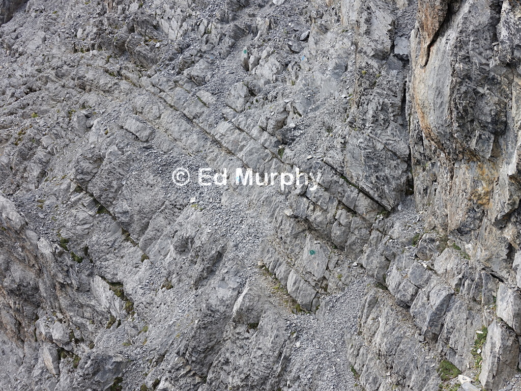 The track up the Grand Muveran is at times quite weakly defined