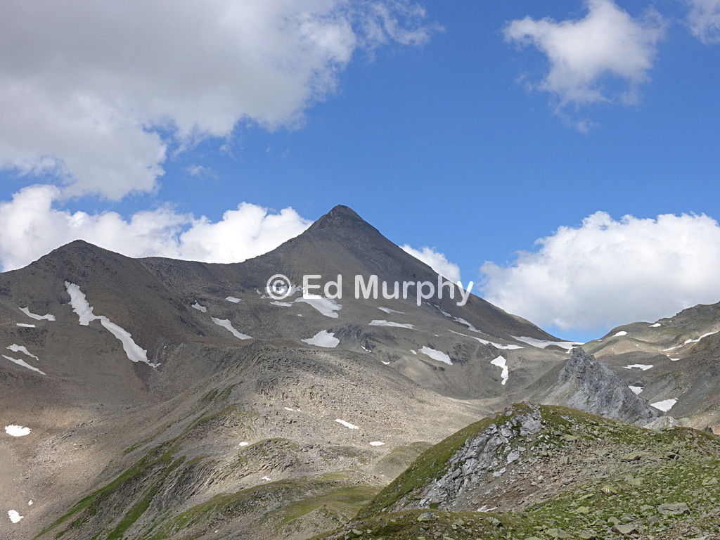 Piz Blaisun and the head of the Pischa Valley