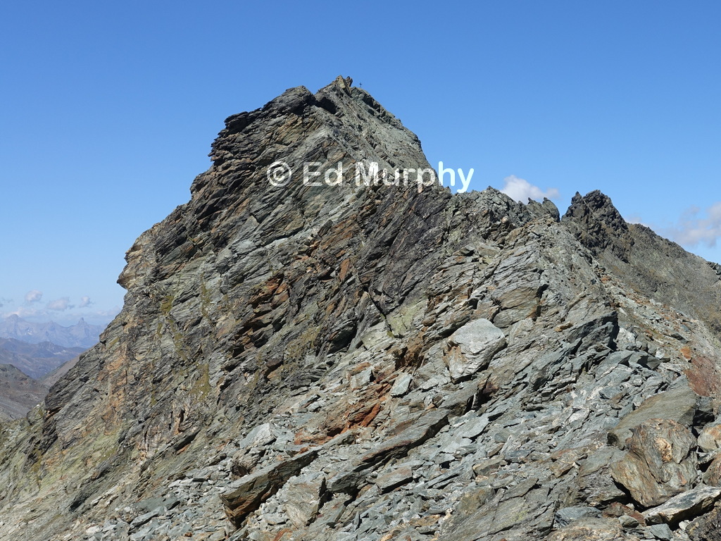 The Aiguilles de la L&eacute; from the Col of the same name