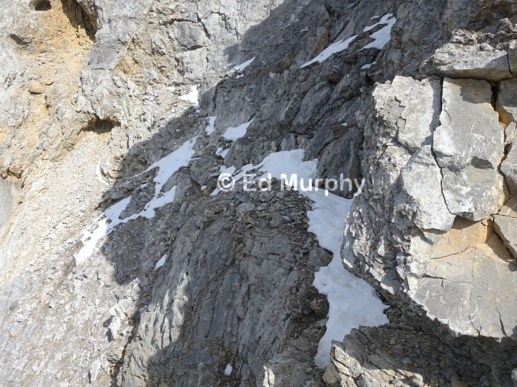 The traverse to the upper couloir on the Wildhorn