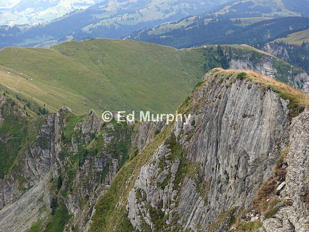 On the eastern side, the Widdergalm's cliffs are nearly vertical